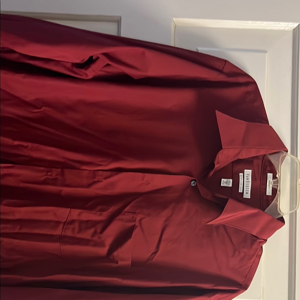Van Heusen Red Dress Shirt Smooth Fabric